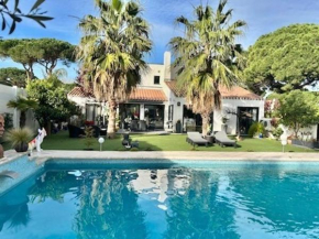 Grande Maison Climatisée avec Piscine, Jardin et BBQ à La Grande Motte - FR-1-716-63